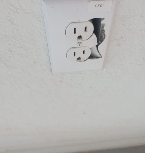 Case Study: Rental Turn, On The Market In Under A Week 6 Rental Make-Ready: Broken Gfci Cover Plate